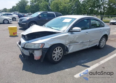 2008 Volvo S40 2.4I z USA, uszkodzony, nr VIN YV1MS382982395227